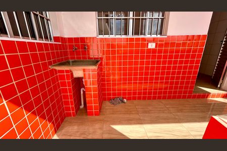 Casa para alugar com 80m², 2 quartos e 1 vaga Casa para alugar com 80m², 2 quartos e 1 vagaÁrea de Serviço