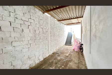 Casa para alugar com 80m², 2 quartos e 1 vaga Casa para alugar com 80m², 2 quartos e 1 vagaGaragem