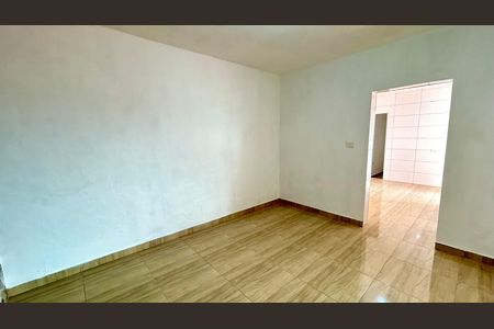 Casa para alugar com 80m², 2 quartos e 1 vaga Casa para alugar com 80m², 2 quartos e 1 vagaSala