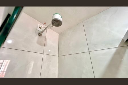 Casa para alugar com 80m², 2 quartos e 1 vaga Casa para alugar com 80m², 2 quartos e 1 vagaBanheiro