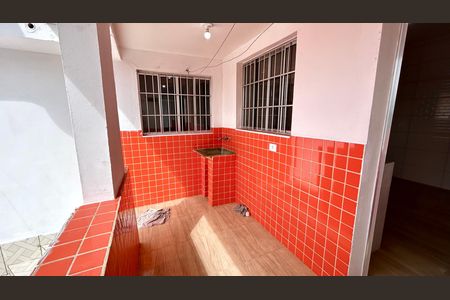 Casa para alugar com 80m², 2 quartos e 1 vaga Casa para alugar com 80m², 2 quartos e 1 vagaÁrea de Serviço
