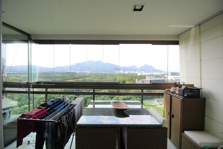 Sala - Varanda de apartamento para alugar com 3 quartos, 113m² em Barra Olímpica, Rio de Janeiro