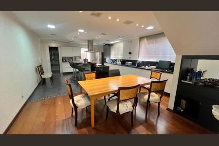 Cozinha de casa à venda com 3 quartos, 298m² em Vila Guarani (Zona Sul), São Paulo