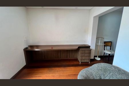 Quarto de casa à venda com 3 quartos, 298m² em Vila Guarani (Zona Sul), São Paulo