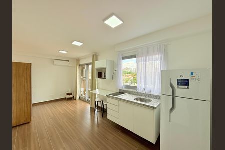 Quarto de kitnet/studio para alugar com 0 quarto, 25m² em Vila Cordeiro, São Paulo