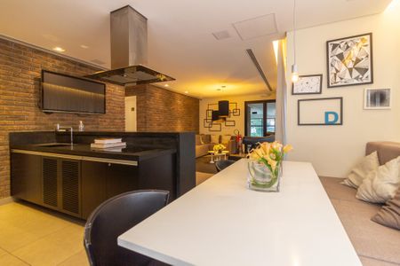 Apartamento para alugar com 55m², 2 quartos e 1 vaga Apartamento para alugar com 55m², 2 quartos e 1 vagaÁrea comum - Salão de festas