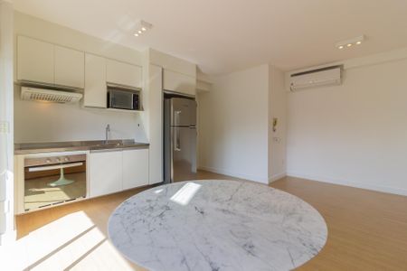 Apartamento para alugar com 55m², 2 quartos e 1 vaga Apartamento para alugar com 55m², 2 quartos e 1 vagaSala/Cozinha