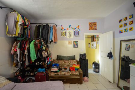 Casa à venda com 168m², 4 quartos e sem vaga Casa à venda com 168m², 4 quartos e sem vagaQuarto - Casa1