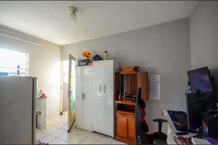 Casa à venda com 168m², 4 quartos e sem vaga Casa à venda com 168m², 4 quartos e sem vagaCozinha - Casa 2