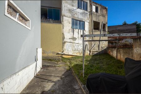 Casa à venda com 168m², 4 quartos e sem vaga Casa à venda com 168m², 4 quartos e sem vagaÁrea externa