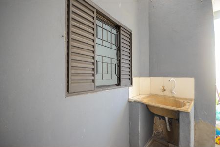 Casa à venda com 168m², 4 quartos e sem vaga Casa à venda com 168m², 4 quartos e sem vagaÁrea de serviço - Casa 4