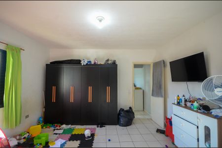 Casa à venda com 168m², 4 quartos e sem vaga Casa à venda com 168m², 4 quartos e sem vagaQuarto - Casa 2