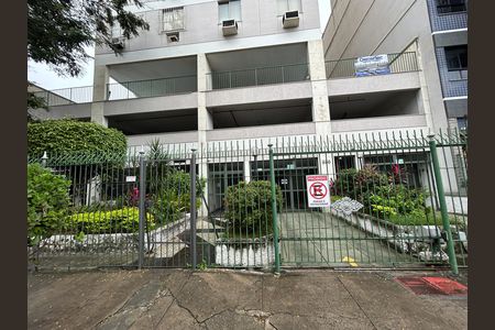 Apartamento à venda com 58m², 1 quarto e 1 vagaFachada