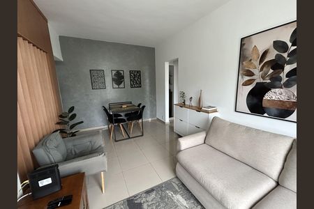 Apartamento à venda com 58m², 1 quarto e 1 vagaSala