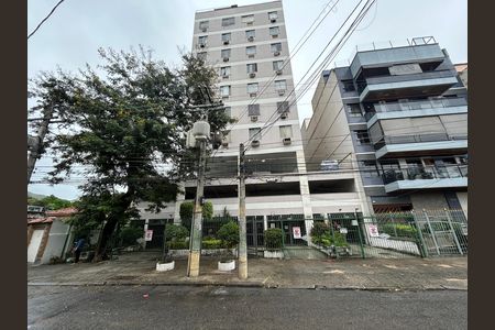 Apartamento à venda com 58m², 1 quarto e 1 vagaFachada