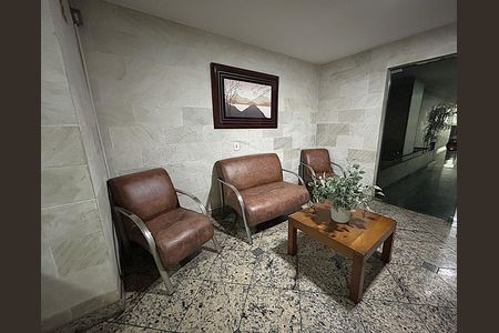Apartamento à venda com 58m², 1 quarto e 1 vagaHall de entrada