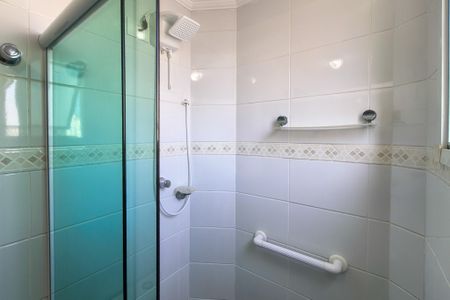 Banheiro da Suíte de apartamento para alugar com 2 quartos, 86m² em Forte, Praia Grande