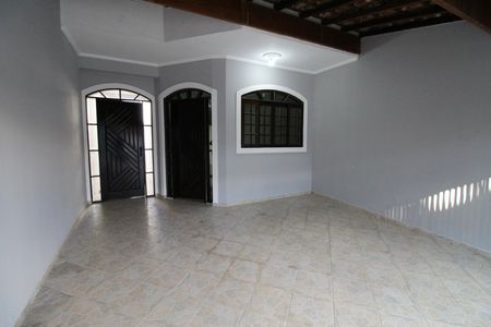 Casa para alugar com 159m², 3 quartos e 2 vagasGaragem