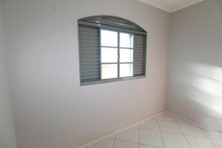 Casa para alugar com 159m², 3 quartos e 2 vagasQuarto 1