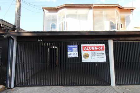Casa para alugar com 159m², 3 quartos e 2 vagasGaragem