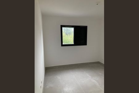 Quarto de casa à venda com 2 quartos, 80m² em Vila Polopoli, São Paulo
