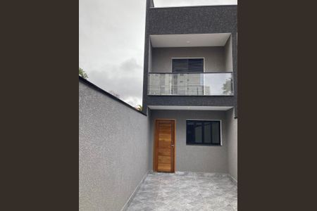 Área externa de casa à venda com 2 quartos, 80m² em Vila Polopoli, São Paulo
