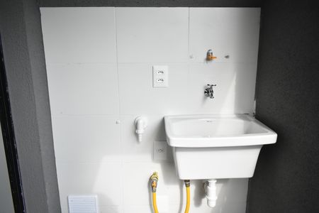 Sacada de apartamento à venda com 1 quarto, 29m² em Chácara Inglesa, São Paulo