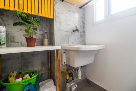 Apartamento à venda com 69m², 3 quartos e 2 vagas Apartamento à venda com 69m², 3 quartos e 2 vagasÁrea de Serviço