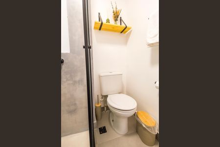 Apartamento à venda com 69m², 3 quartos e 2 vagas Apartamento à venda com 69m², 3 quartos e 2 vagasBanheiro 2