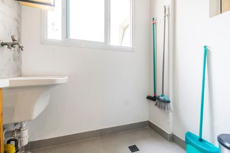 Apartamento à venda com 69m², 3 quartos e 2 vagas Apartamento à venda com 69m², 3 quartos e 2 vagasÁrea de Serviço