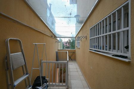 Casa à venda com 480m², 5 quartos e 5 vagasÁrea de Serviço 
