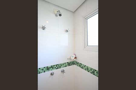 Casa à venda com 480m², 5 quartos e 5 vagasBanheiro Suíte 1