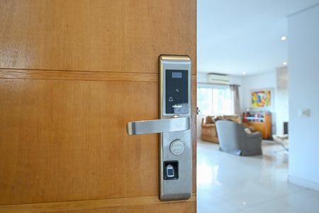 Fechadura Eletrônica de casa à venda com 5 quartos, 480m² em Jardim Londrina, São Paulo