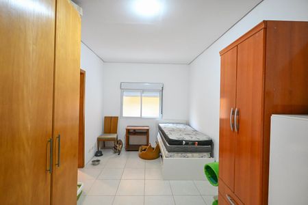 Casa à venda com 480m², 5 quartos e 5 vagasSuíte 5