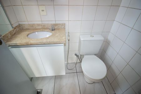 Apartamento para alugar com 65m², 2 quartos e 1 vagaBanheiro Social