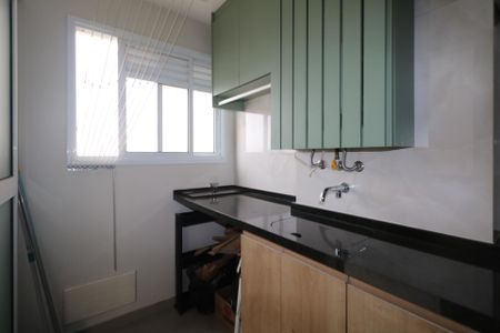 Apartamento à venda com 65m², 2 quartos e 2 vagasÁrea de Serviço