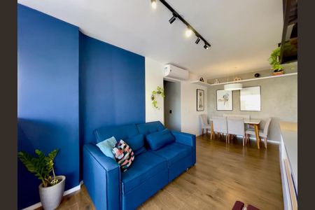 Apartamento à venda com 63m², 2 quartos e 1 vaga Apartamento à venda com 63m², 2 quartos e 1 vagaSala