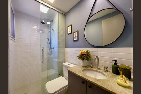 Apartamento à venda com 63m², 2 quartos e 1 vaga Apartamento à venda com 63m², 2 quartos e 1 vagaBanheiro