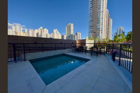 Apartamento à venda com 63m², 2 quartos e 1 vaga Apartamento à venda com 63m², 2 quartos e 1 vagaPiscina