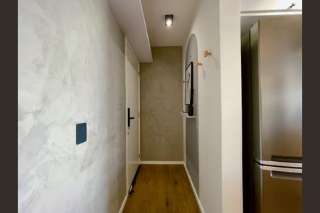 Apartamento à venda com 63m², 2 quartos e 1 vaga Apartamento à venda com 63m², 2 quartos e 1 vagaCorredor