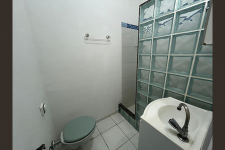 Casa para alugar com 70m², 2 quartos e sem vagaBanheiro 1