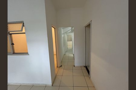 Corredor de casa para alugar com 2 quartos, 70m² em Abolição, Rio de Janeiro