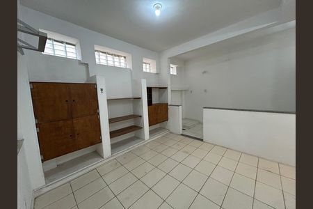 Casa para alugar com 70m², 2 quartos e sem vagaCopa
