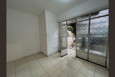 Sala de casa para alugar com 2 quartos, 70m² em Abolição, Rio de Janeiro