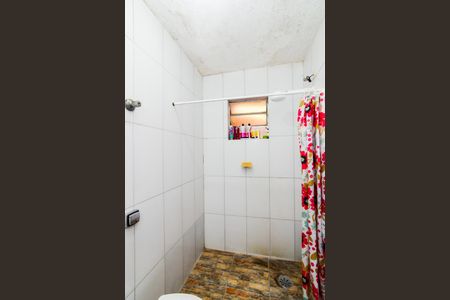 Casa à venda com 230m², 2 quartos e 1 vagaBanheiro