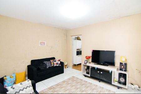 Casa à venda com 230m², 2 quartos e 1 vagaSala