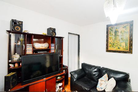 Casa à venda com 230m², 2 quartos e 1 vagaSala - Casa 2