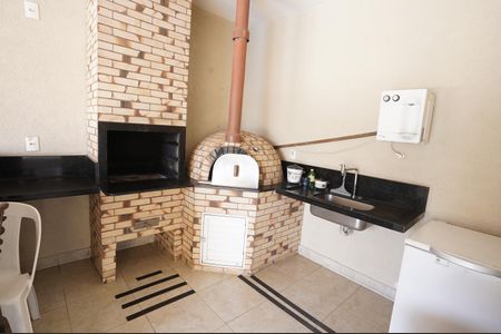 Casa de condomínio à venda com 193m², 4 quartos e 2 vagas