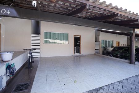 Casa de condomínio à venda com 193m², 4 quartos e 2 vagas