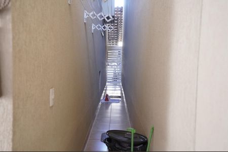 Casa de condomínio à venda com 193m², 4 quartos e 2 vagas